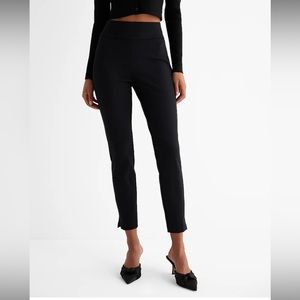 NWT express Columnist High Waisted Knit Ankle Pant